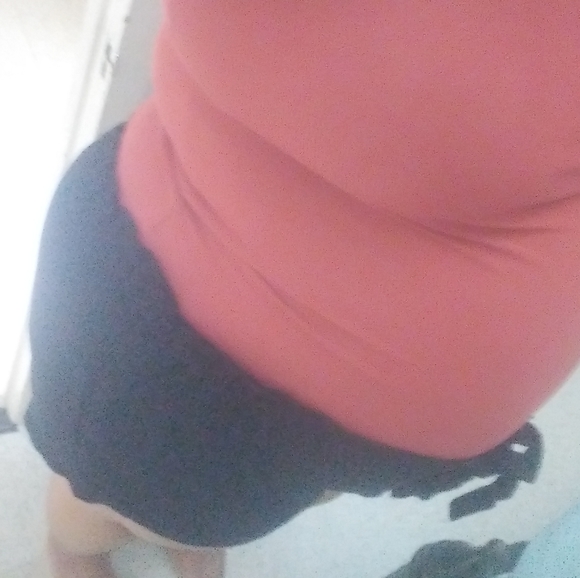 Tie-front pull-on Isabel Maternity shorts - Picture 6 of 8